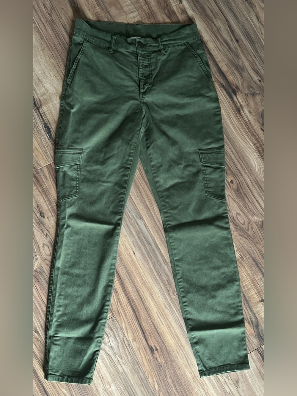 Cabi Women Green Cargo Pants